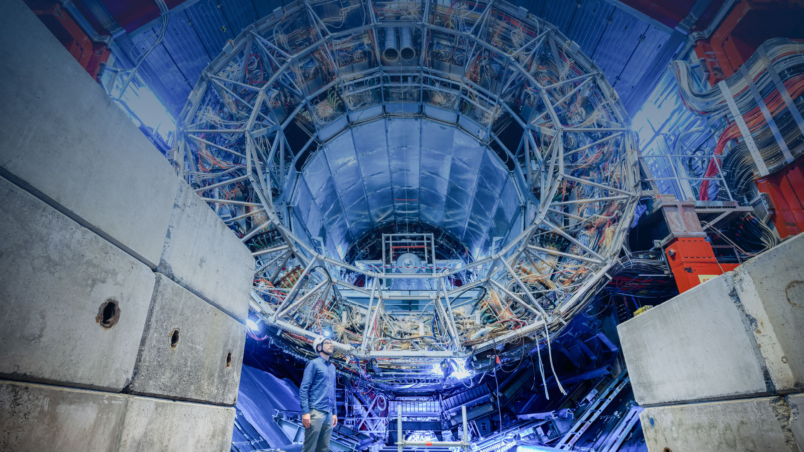Elektronenstrahlmaschinen für Cern